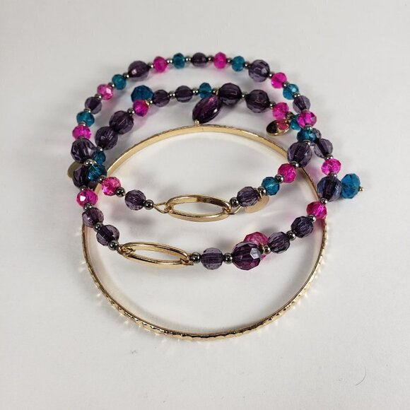 Add Some Sparkle with Set of 3 Gold Tone Multicolored Beaded Bangle Bracelets - Picture 3 of 6